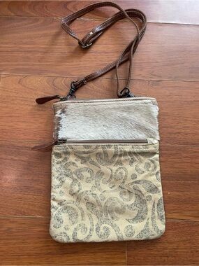 Myra Bag Beige Interior with Brown Trim Crossbody